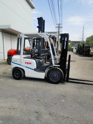 Used diesel forklift with a 3-ton load capacity TCM internal combustion forklift