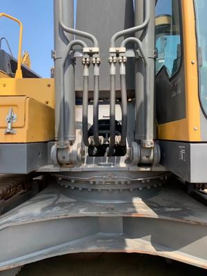 Sturdy And Used Volvo 360B Excavator For Construction Jobs