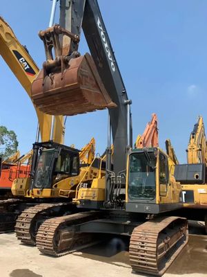 Sturdy And Used Volvo 360B Excavator For Construction Jobs