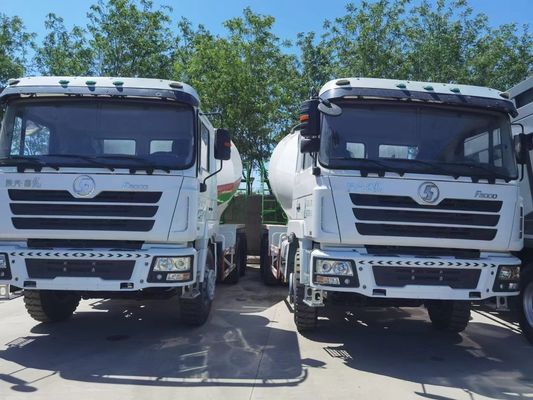 The condition of the second-hand Sinotruck F3000 concrete transport tank is good