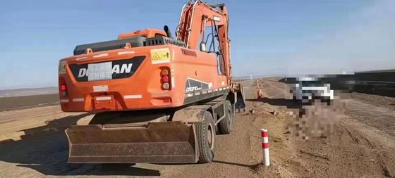 Second Hand Crawler Wheel Doosan 210 Excavator Used Doosan Excavator