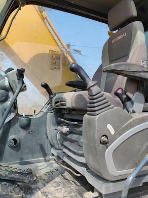 Hyundai 215w-9 Hydraulic Excavator Well Maintained , Good For All Your Tasks