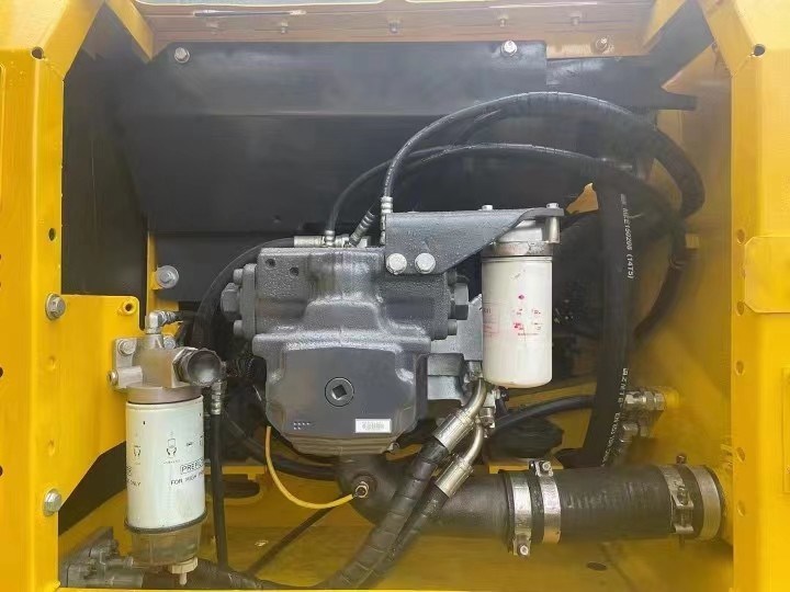 PC220 Gebruikte Komatsu-graafmachine 23 ton 1 kubieke meter voor elk bouwproject