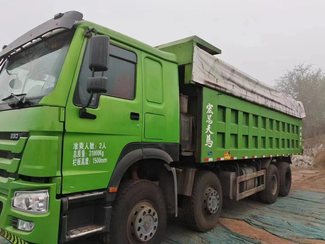 China National Heavy Duty Truck Group HOWO Gebruikte dumptruck met superieure kwaliteit