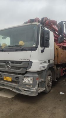 Gebruikte SANY betonpompwagen te koop, Mercedes Benz chassis