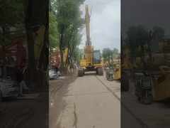 Hoogwaardige Komatsu 220 graafmachine met een goede prijs-kwaliteitverhouding.