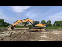 Een tweedehands Hyundai 305lc-9T excavator in goede staat.